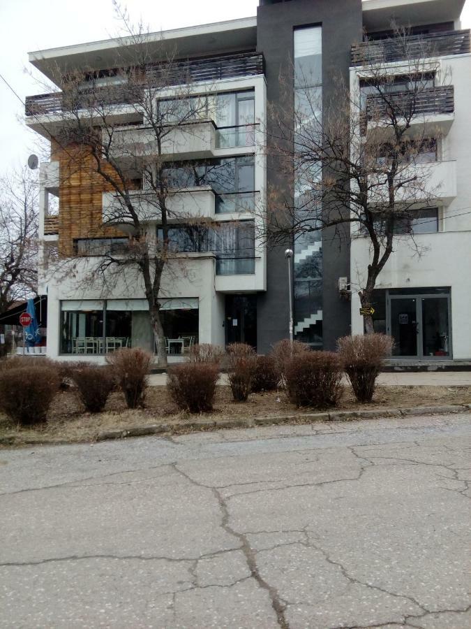 Студио Бижу Chisarja Exteriör bild